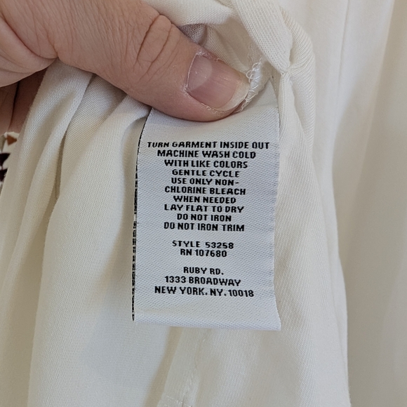 Ruby Rd. Cream Blouse with Geometric Embroidery - Picture 6 of 8